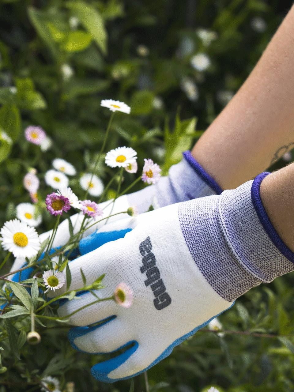 The Dominant Set extra right glove for dominant-hand gardeners, black leather and durable — Bugg