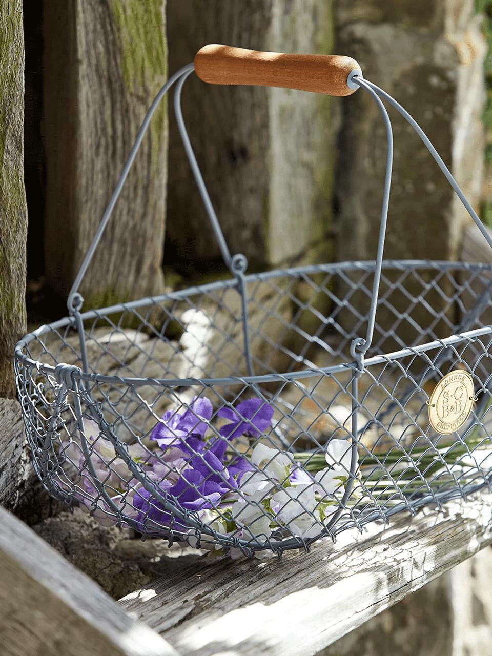 Sophie Conran Large Harvest Basket for gathering vegetables, herbs, and garden flowers — Bugg