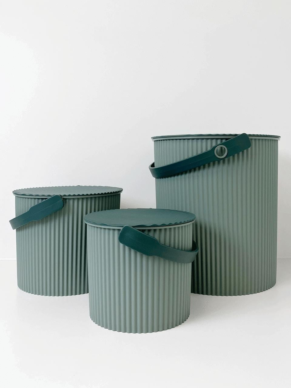 Hachiman Omnioutil Super Bucket Green in small size, 4-liter capacity, durable plastic construction for versatile use