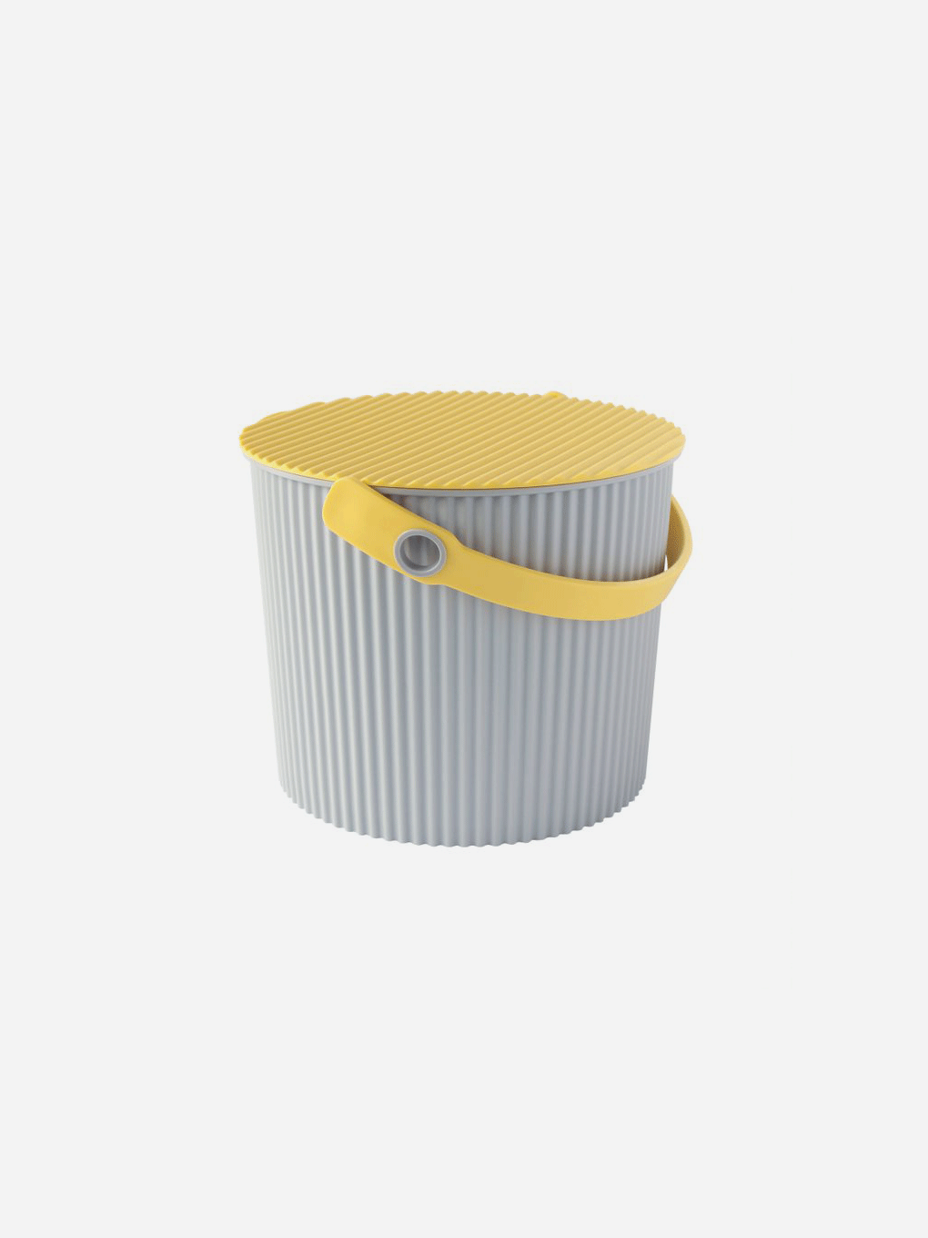 Hachiman Omnioutil Super Bucket in grey, medium size 8L, versatile plastic bucket with ergonomic handle for cleaning and storage.