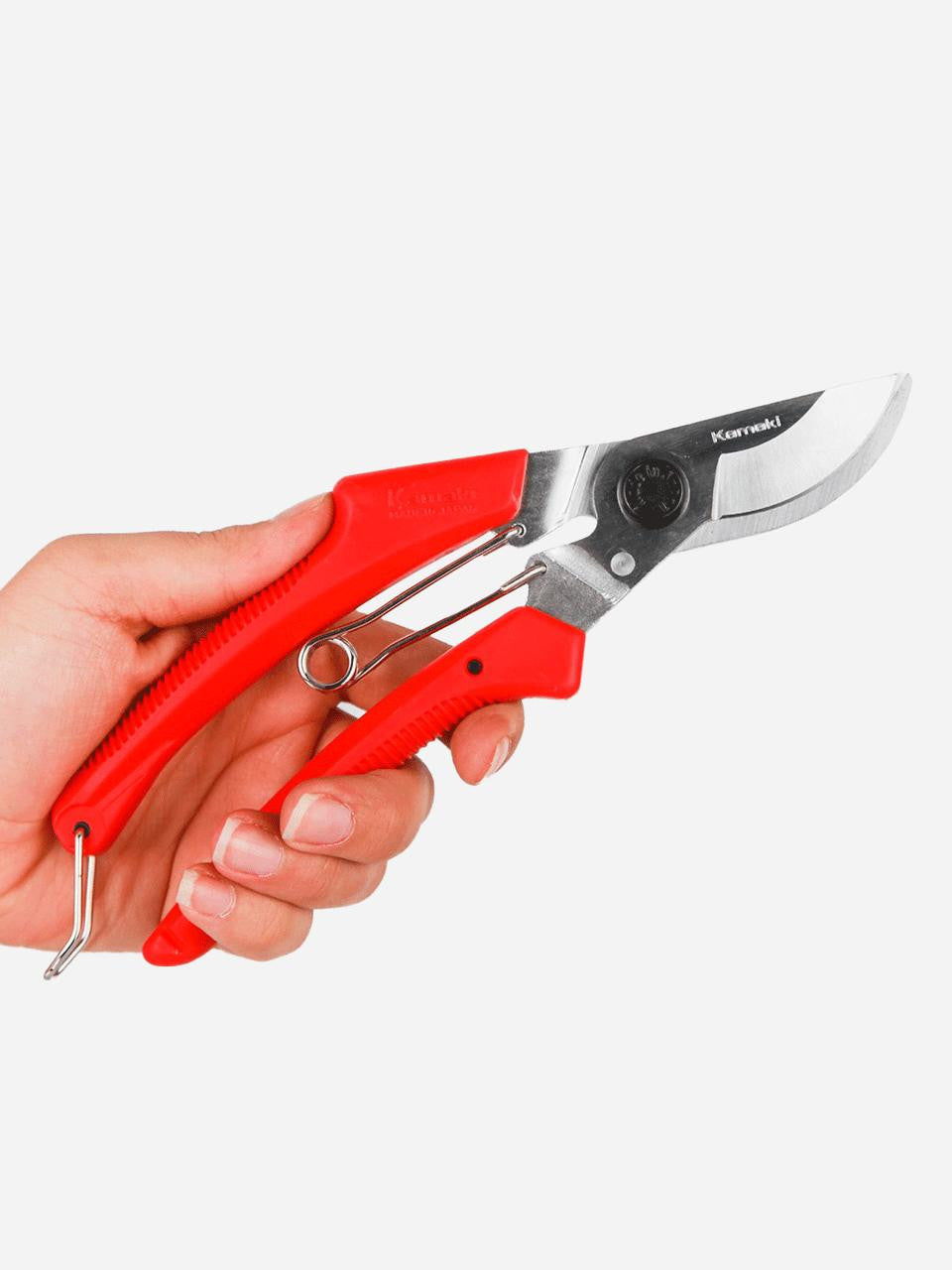 Kamaki Pruner 60 with sharp blades, ergonomic handle, and durable construction for precise garden pruning tasks.
