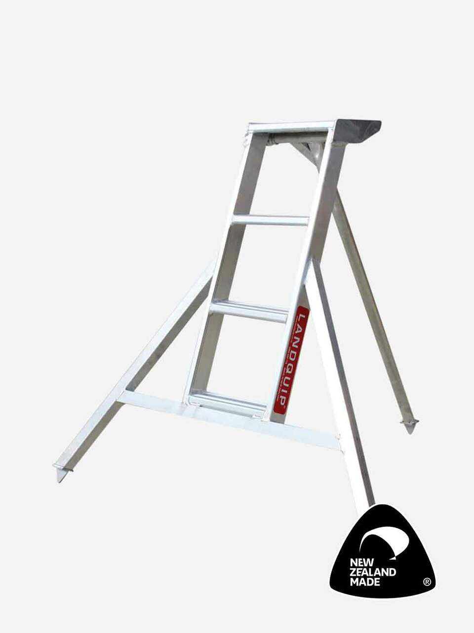 Landquip Allite Ladder, 3-foot (0.91m) straight top step, lightweight aluminum extension ladder for home and professional use.