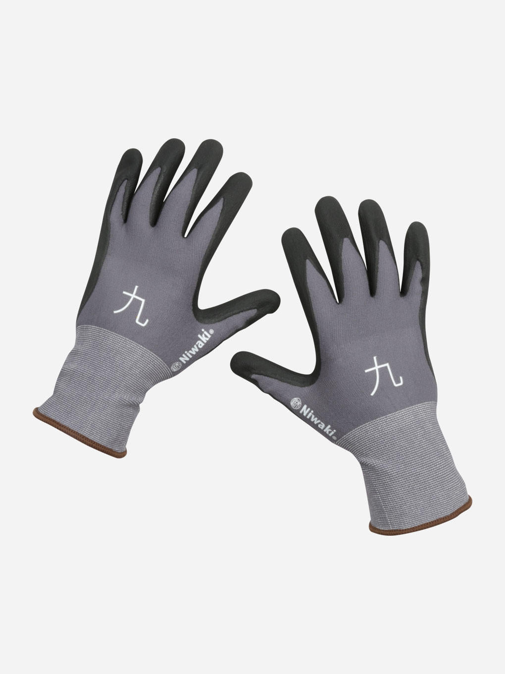 Niwaki small gardening gloves made of durable fabric, designed for gardening and outdoor plant care.