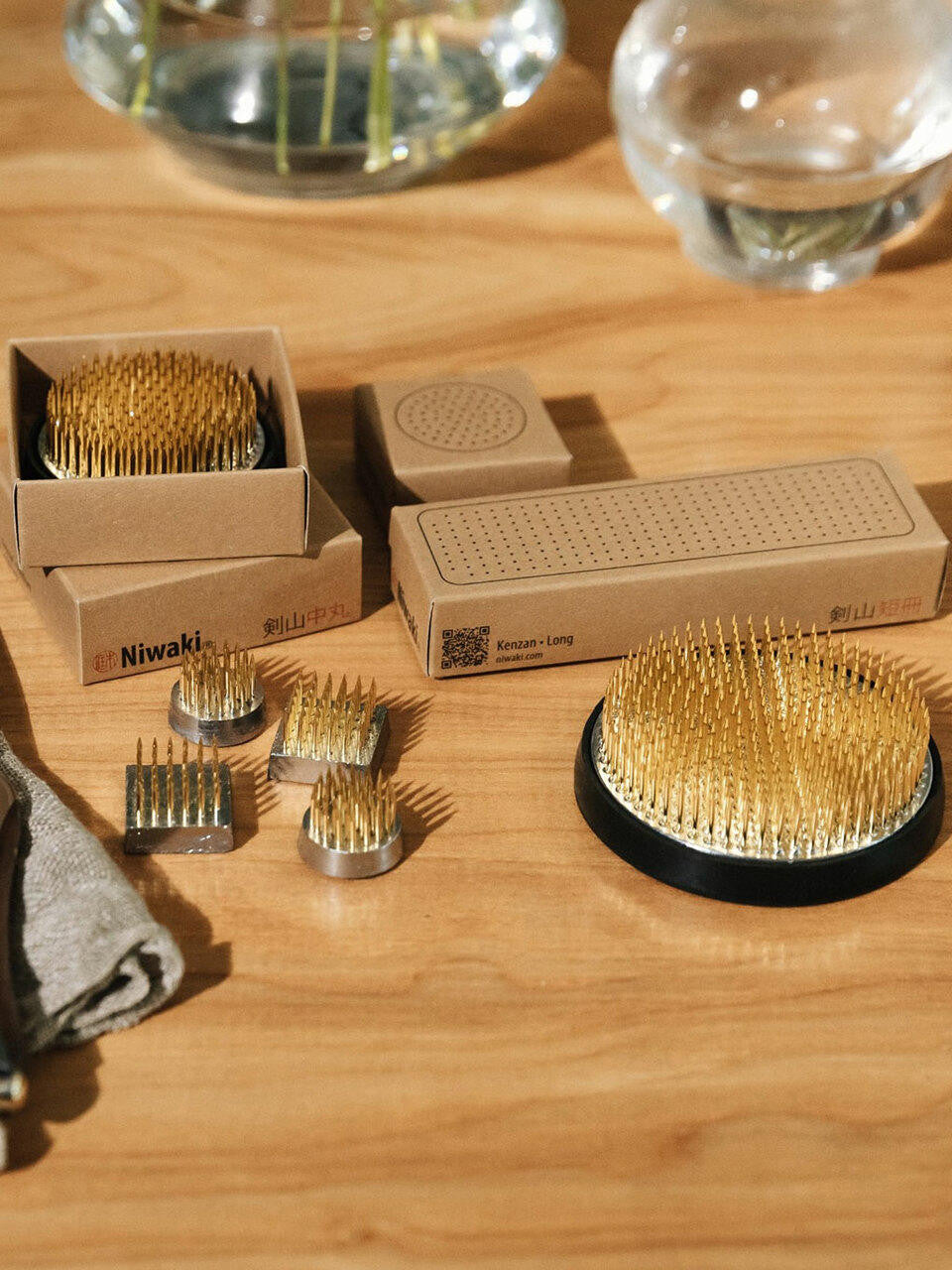 Mini Kenzan Set by Niwaki featuring small floral frog pins for arranging flowers in ikebana or floral displays.