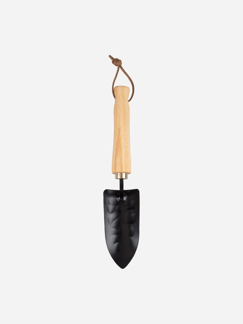 Niwaki Moku Trowel with wooden handle and metal blade, ideal for gardening and planting tasks.