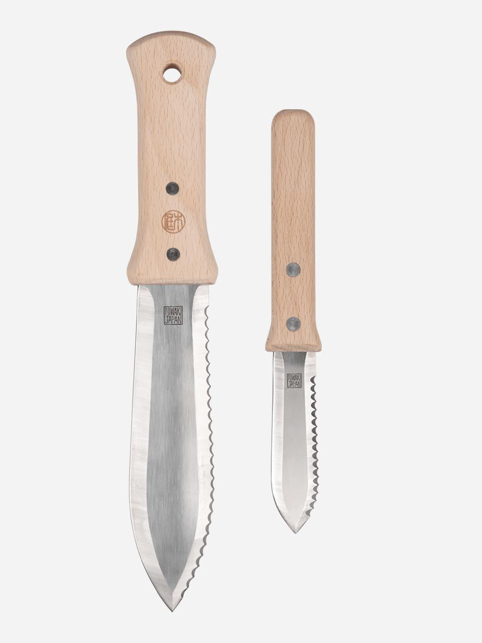 Niwaki S-Type Hori Hori Weeder in small and standard sizes, featuring a durable metal blade and ergonomic handle for gardening tasks.
