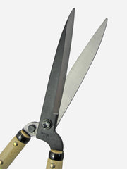 Okatsune Hedge Shears 217 with sharp blades for precise trimming of hedges and shrubs, ergonomic handles for comfortable use.