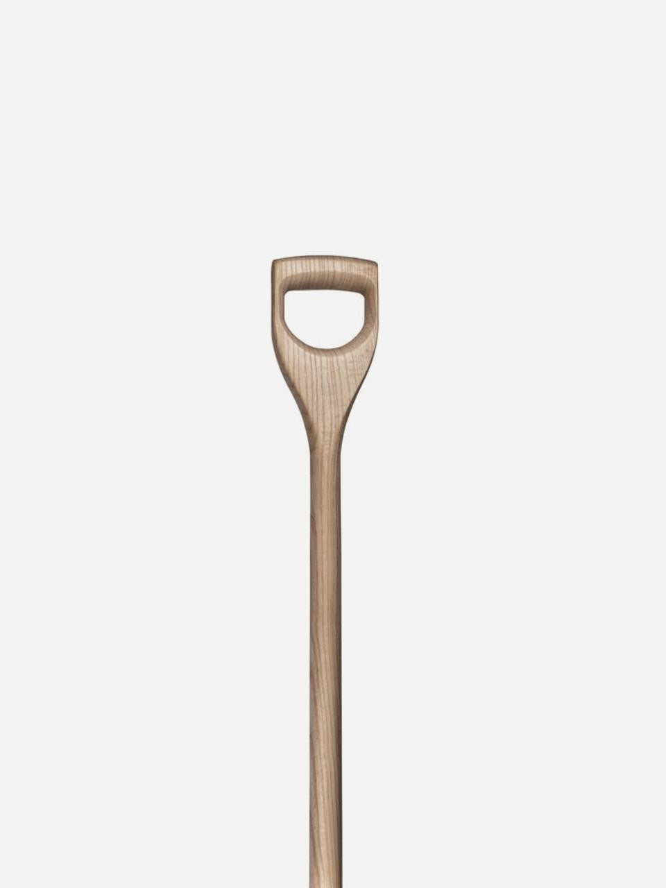 Sneeboer D-Handle, durable garden tool handle with ergonomic D-shape for comfortable grip and precise control.