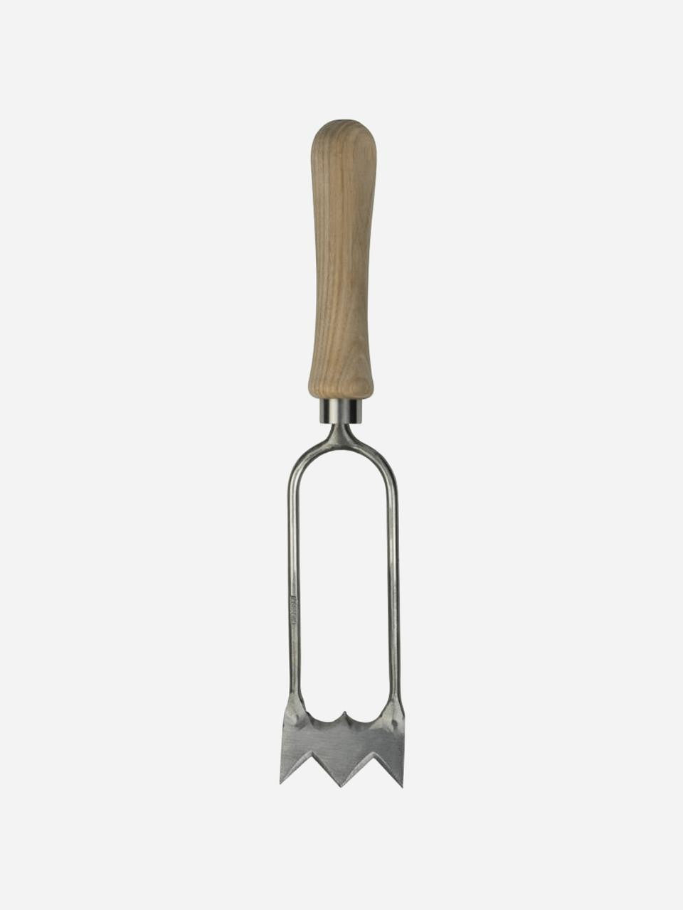 Sneeboer Royal Dutch Hand Hoe for close-up weeding and soil cultivation in garden beds — Bugg