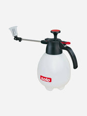 Solo Manual Sprayer 402, 2L capacity, with a white plastic tank and adjustable nozzle for garden and household use